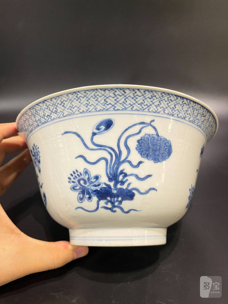 清康熙 青花一束莲纹大碗 - 图4